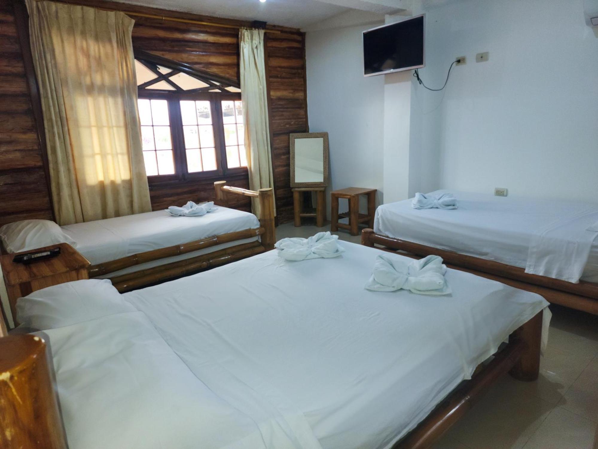 Hostal Poseidon Puerto Cayo Εξωτερικό φωτογραφία