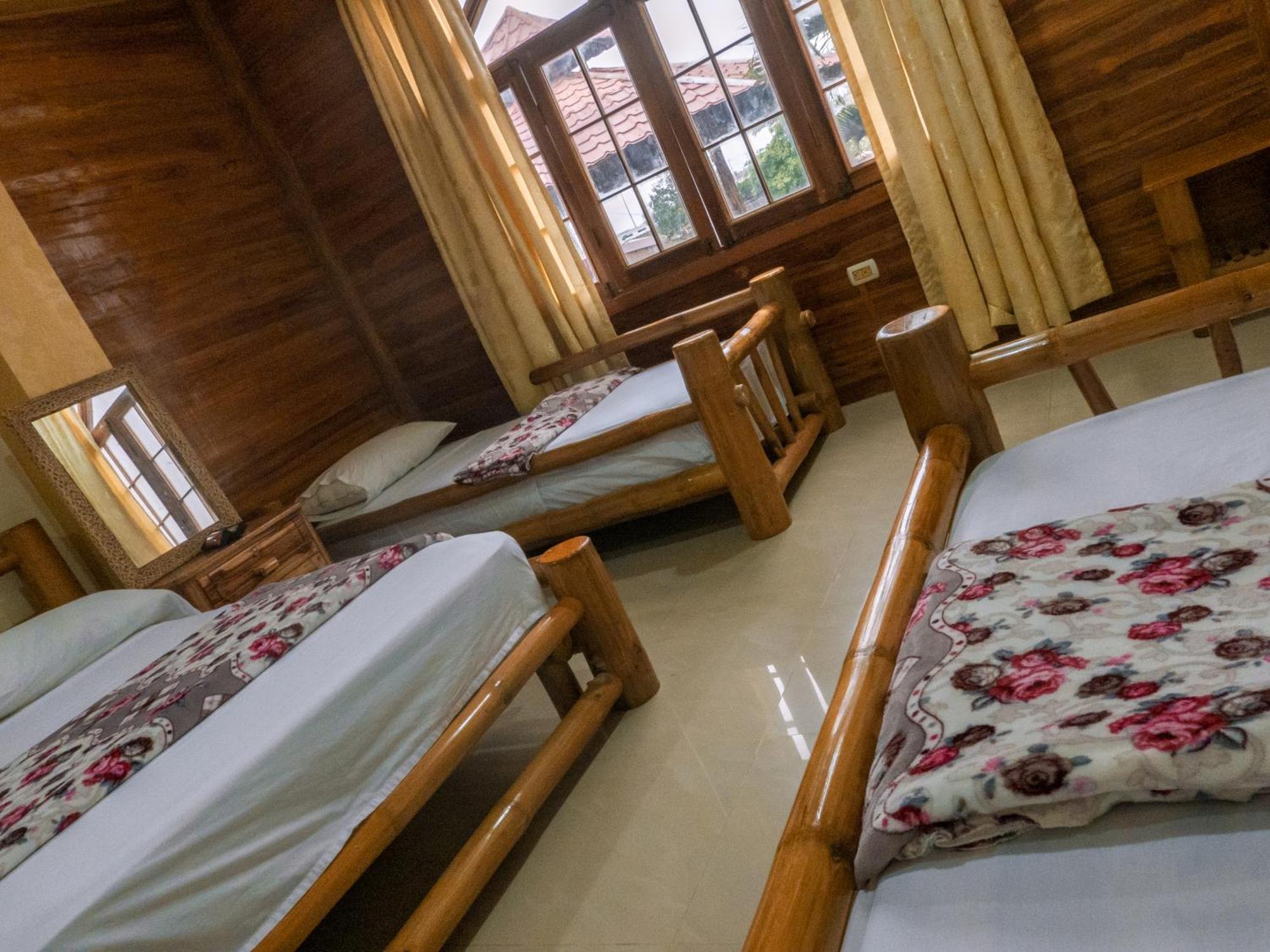 Hostal Poseidon Puerto Cayo Εξωτερικό φωτογραφία