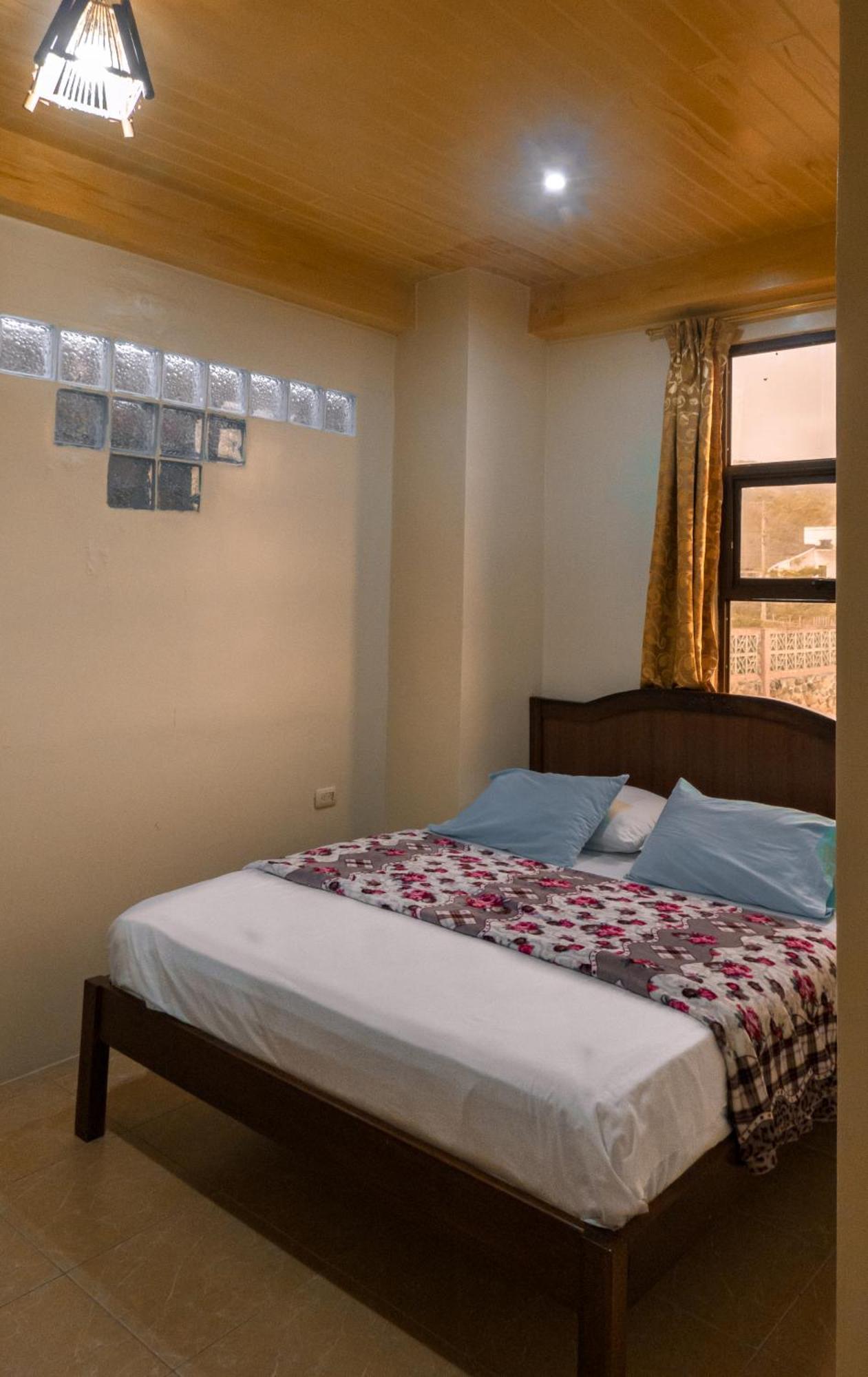 Hostal Poseidon Puerto Cayo Εξωτερικό φωτογραφία